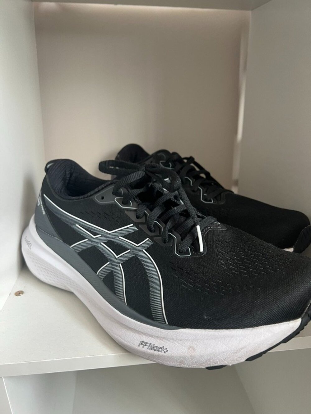 asics ff blast Men’s 8.5 gel kayano 1011b690 Black White Extra Wide No Box - Picture 6 of 9